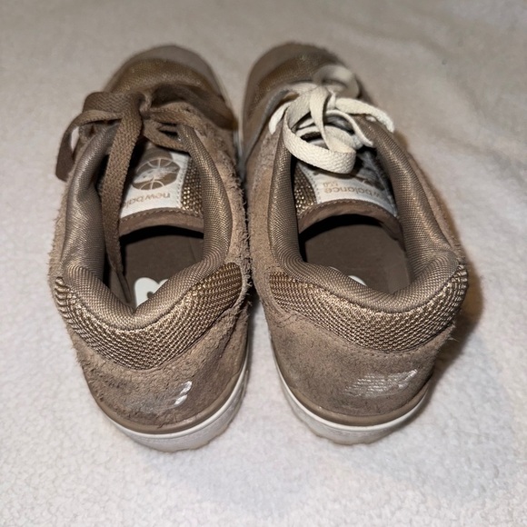 New Balance 550 Mushroom Brown Suede BB550PHA Rare Women’s 8 Mens 6.5 Brown - Picture 4 of 9